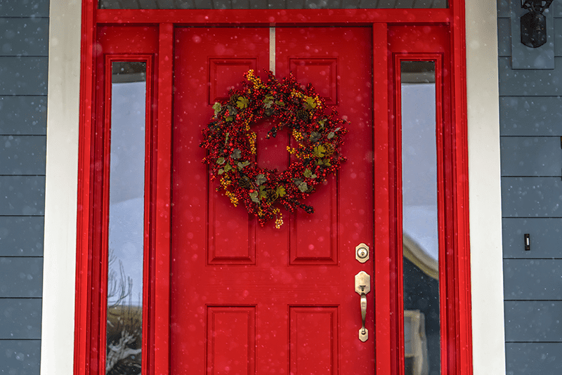 Decorate Your Entry For The Holidays